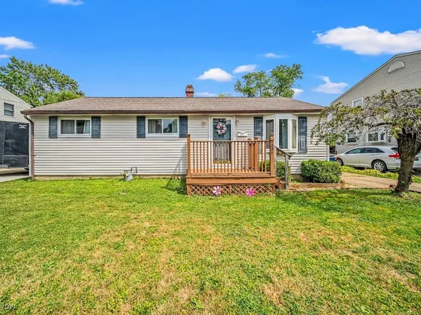 1221 E 359th St, Eastlake, OH 44095