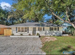 425 S Plymouth Rd NW, Huntsville, AL 35811