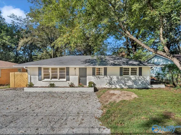 425 S Plymouth Rd NW, Huntsville, AL 35811