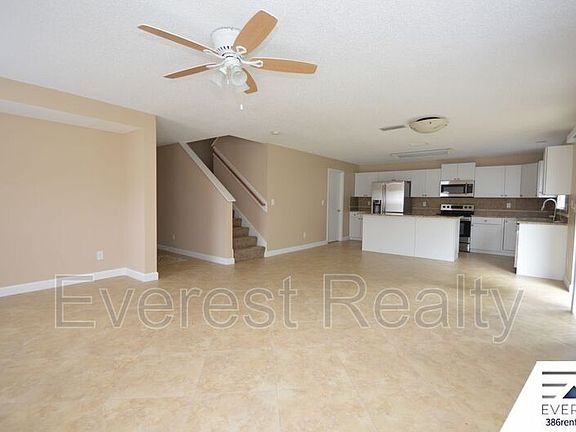 5th image of 13 Porter Ln