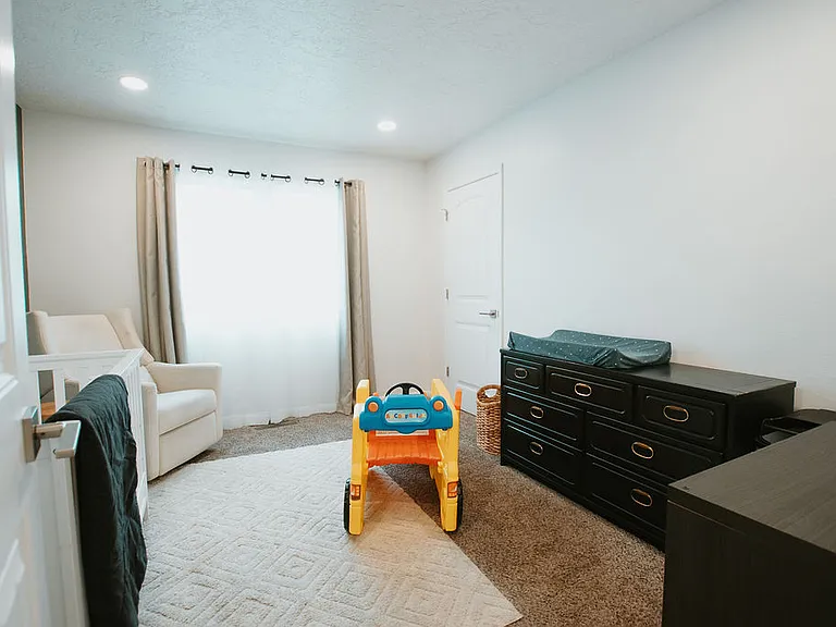 9514 Avenida Del Oso NE — Photo 41