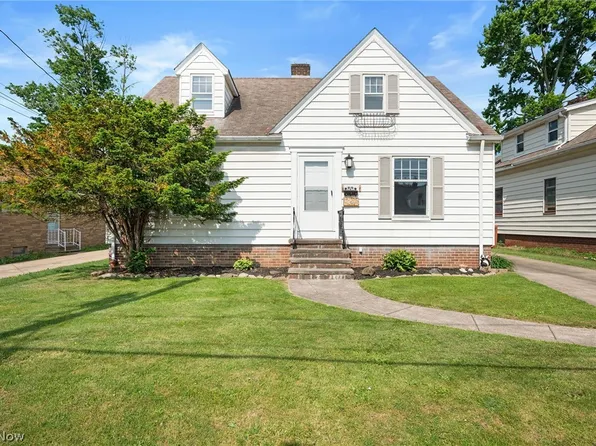5126 W 6th St, Brooklyn Heights, OH 44131