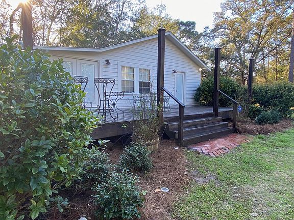 2nd image of 2207 Americus Ave