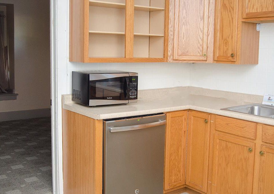1st image of 1005 W Ashland Ave