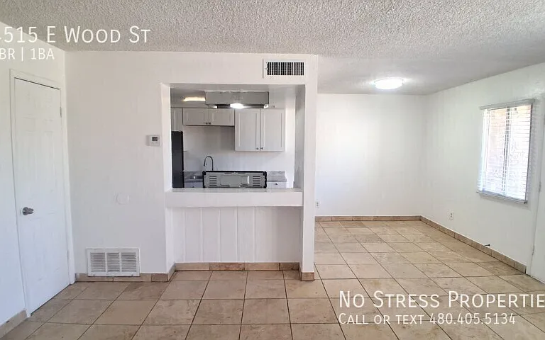 4515 E Wood St — Photo 3