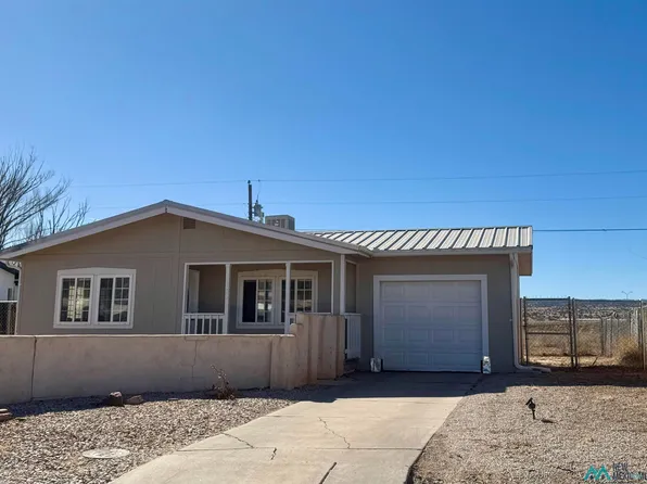 1405 Pinon Dr, Grants, NM 87020