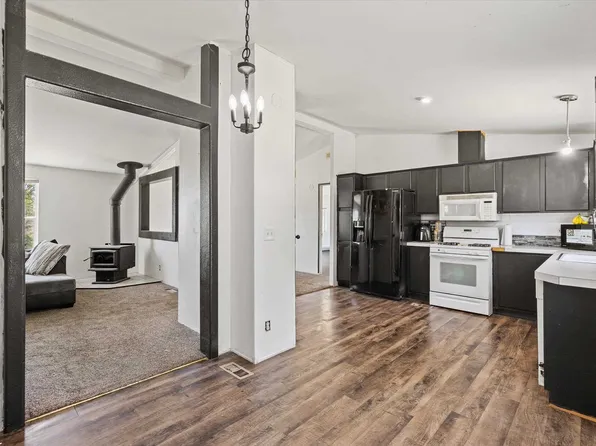 7245 Humboldt Dr, Corning, CA 96021