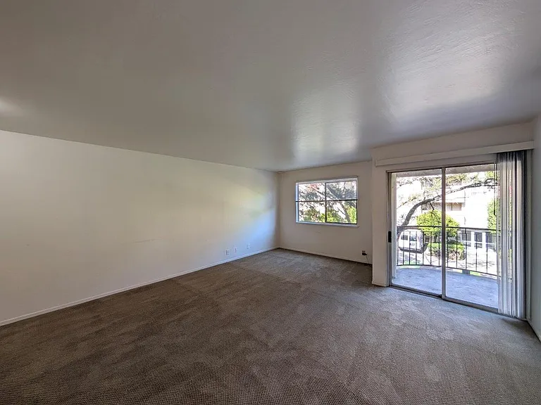 2150 Channing Way #26 — Photo 4