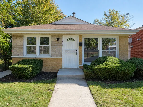 9221 S Perry Ave, Chicago, IL 60620