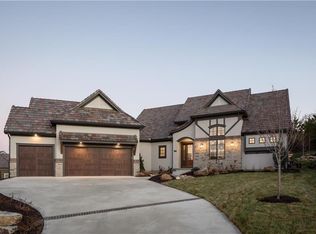 109 Wolsey Brg, Loch Lloyd, MO 64012