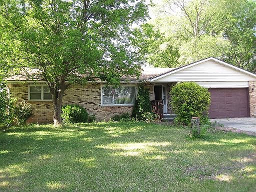1st image of 259 N Edgemere Ct