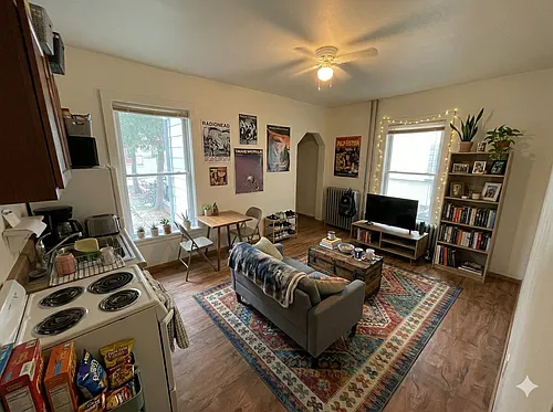 635 Howard Pl #102 Photo 1