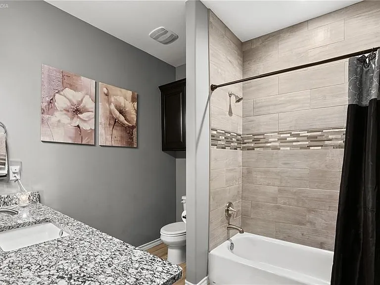 3921 Woodhouse — Photo 22