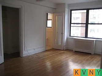 Rented by KVNY Soho