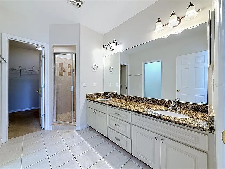 648 Norfolk St — Photo 35