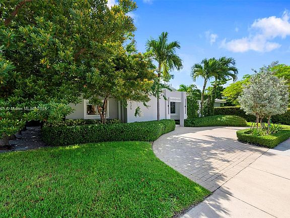 4th image of 7525 Hispanola Ave