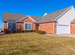 311 Fieldcrest Ct, Normal, IL 61761