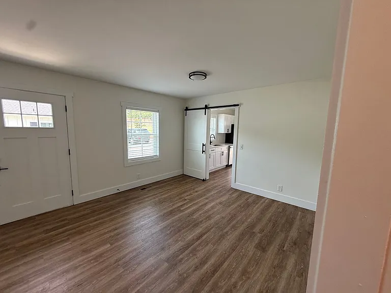 2128 Sharondale Dr #F — Photo 12