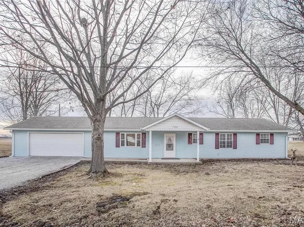 700 S Clinton St, Bunker Hill, IL 62014