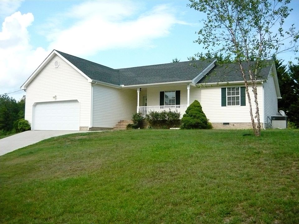 1st image of 18 Melissa Dr