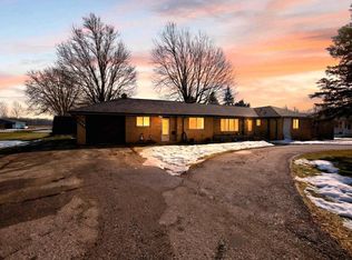 7258 N Center Rd, Mount Morris, MI 48458