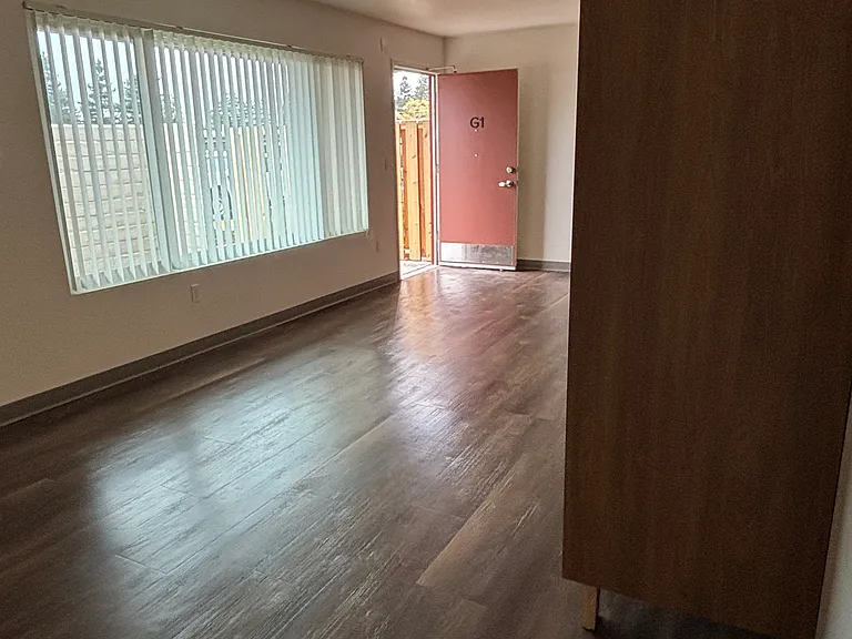 Del Nido Apartments — Photo 11