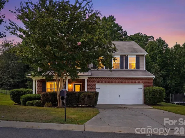 3309 Wicklow Ln, Gastonia, NC 28056