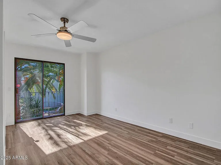 3501 N 64th St #18 — Photo 15