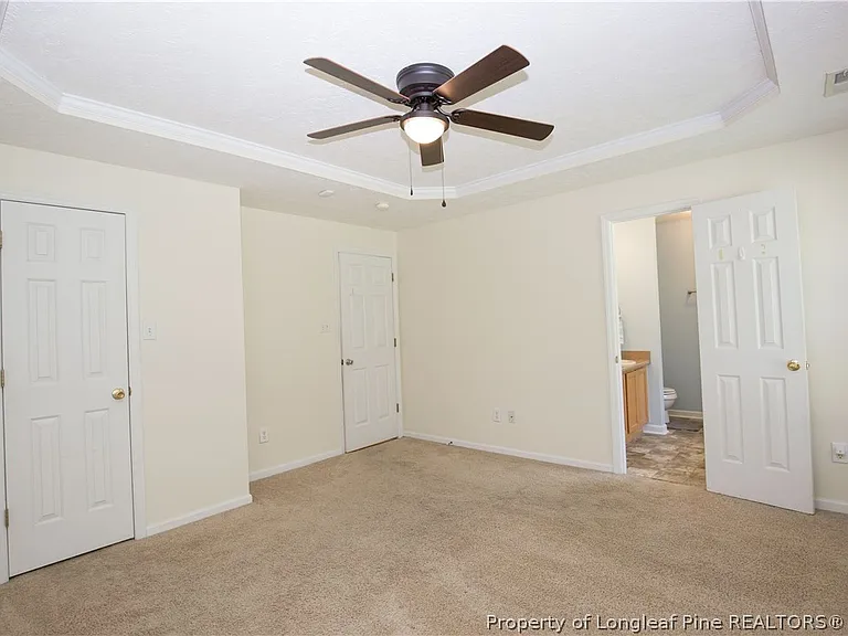 112 Raymond St — Photo 35
