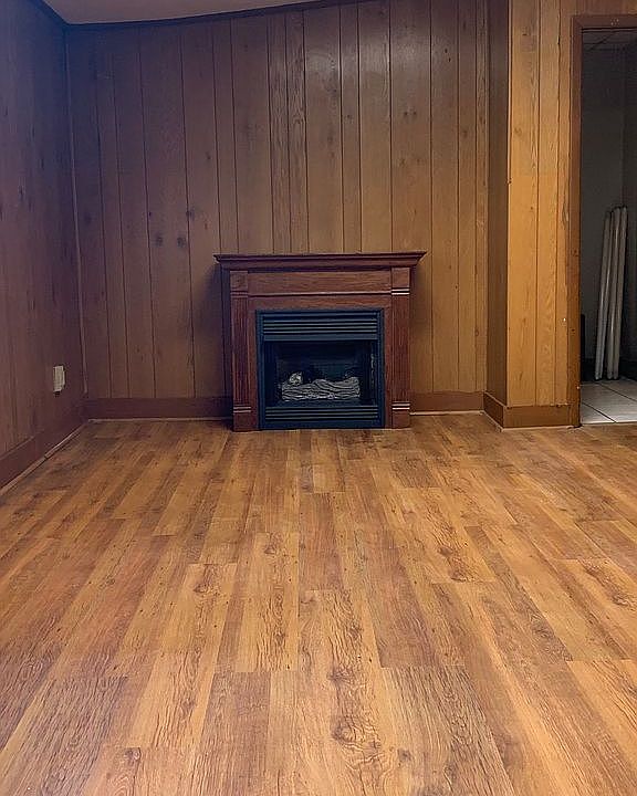 1st image of 503 7th St NE