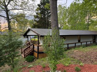 76 Grace Starr Rd, Franklin, NC 28734