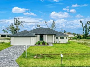 2247 SW 2nd Ter, Cape Coral, FL 33991