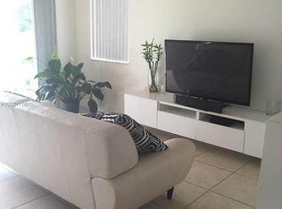 1305 Majesty Ter, Weston, FL 33327