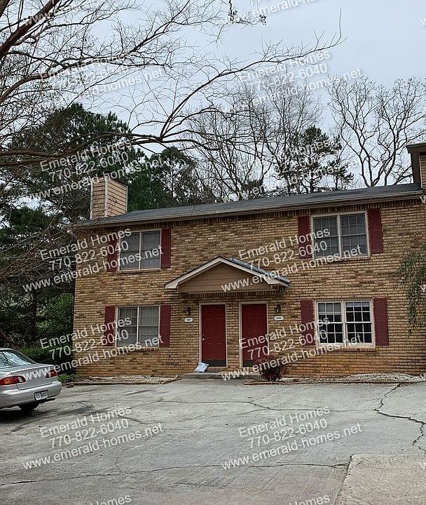1st image of 3101-3107 Spruce Cir #3105