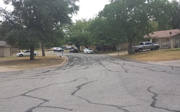 4th image of 617 Todd Ct