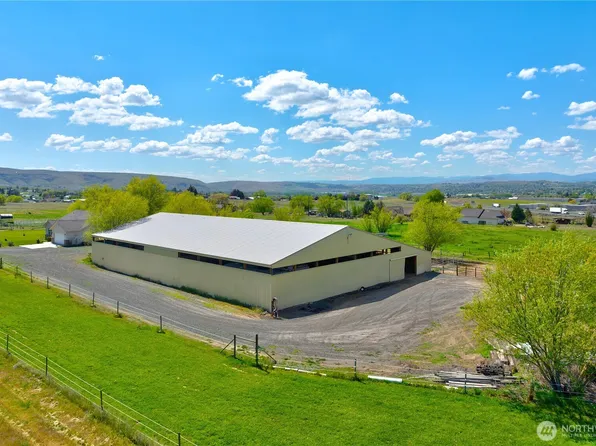 131 Latigo Lane, Yakima, WA 98901