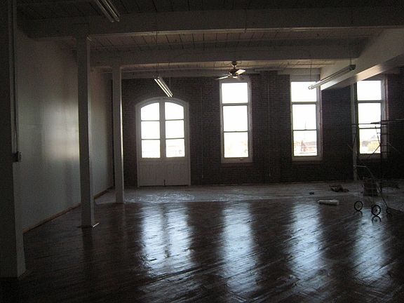 3rd image of 1730 N 5th St APT 306