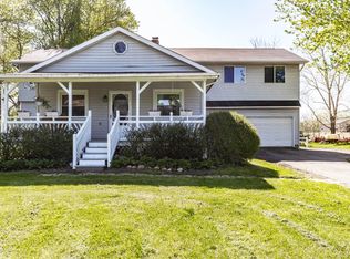 1625 Grovenburg Rd, Holt, MI 48842