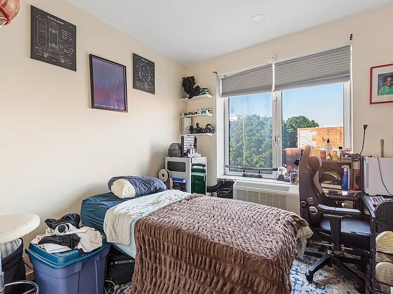 111 Monroe St #2D — Photo 12