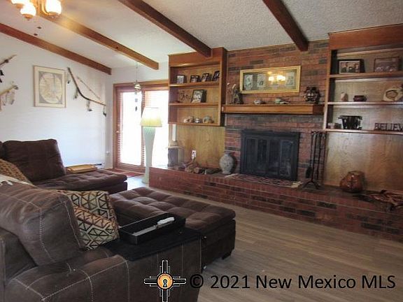 2nd image of 702 Mesquite