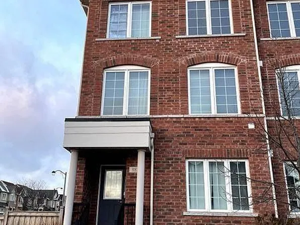 88 Lady Dolores Ave, Vaughan, ON L6A 4Y4
