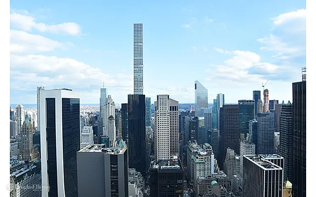 Rented by Douglas Elliman | media 14