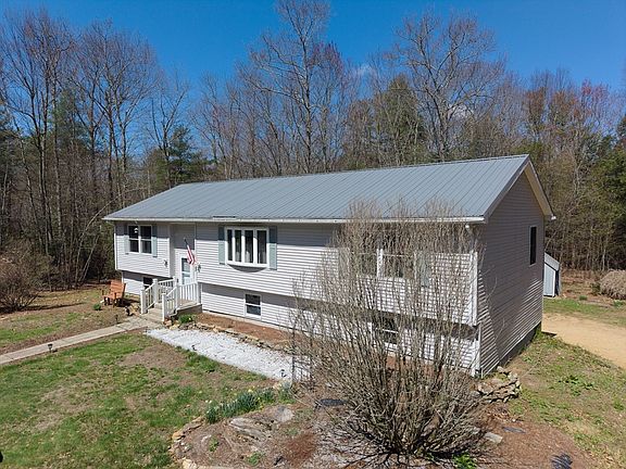 4th image of 2266 Old Turnpike Rd