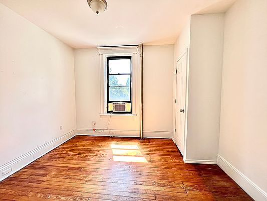 5th image of 32-21 37th St #2