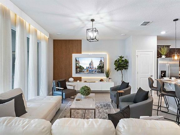 3rd image of 107 Jetty Way