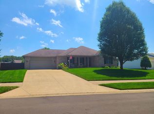 808 Spring Valley Rd, Middlebury, IN 46540