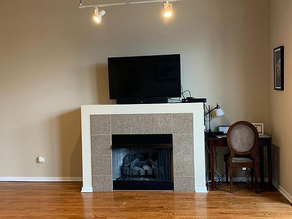 5th image of 849 N Franklin St Unit 1002