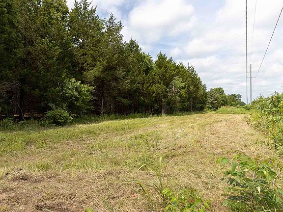 5th image of 3 E 1180th Rd