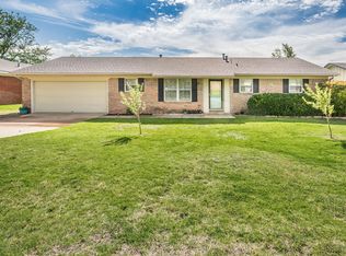 1704 Holly Ln, Pampa, TX 79065