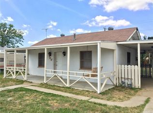 708 Castaic Ave, Bakersfield, CA 93308
